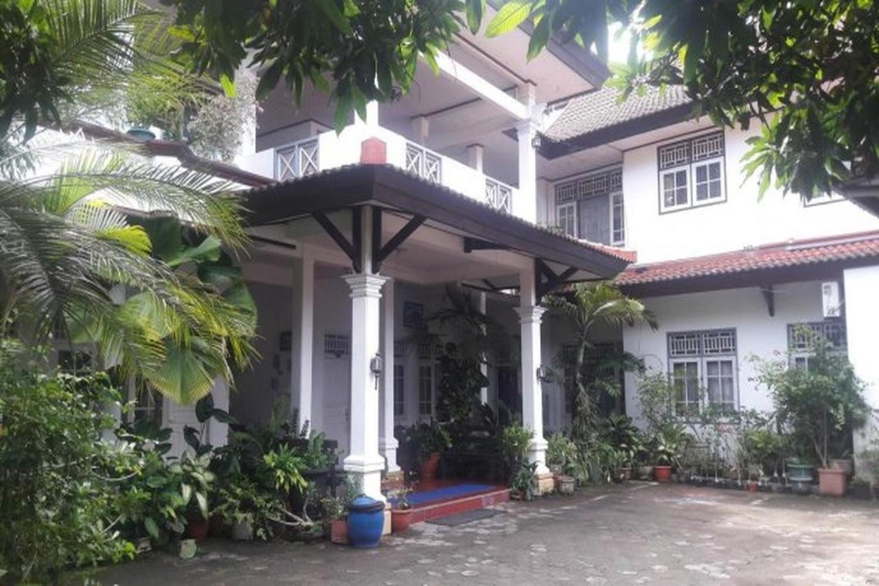 Hotel Airlangga Mataram Eksteriør bilde